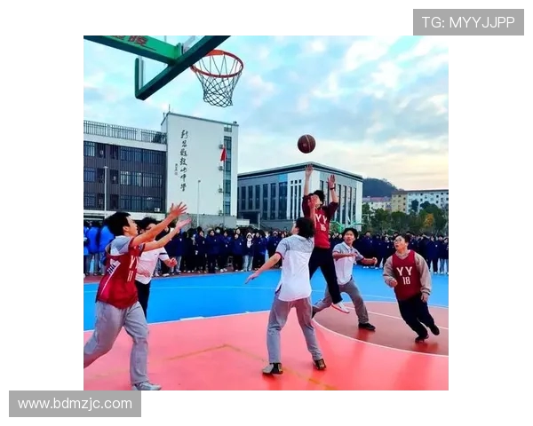 篮球点燃青春激情谱写团队合作与拼搏精神的新篇章