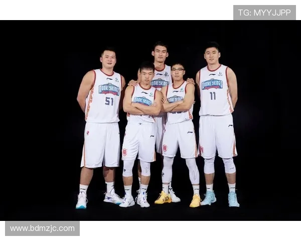 北京控股主场迎战南京同曦激烈对决上演巅峰篮球精彩纷呈