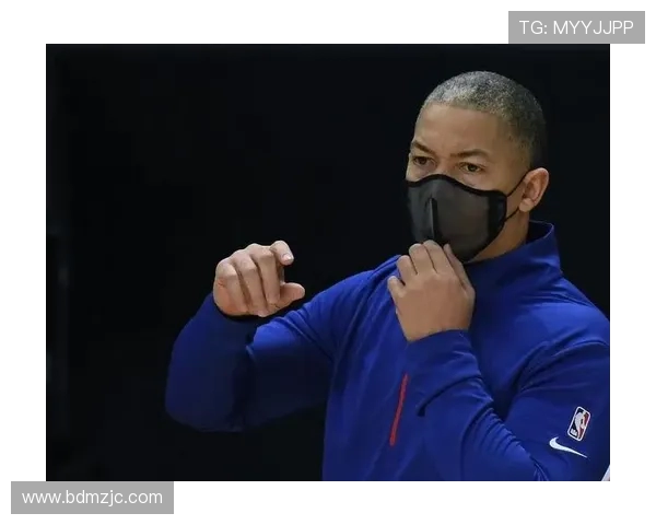 上海网球队包夹战术解析与实战应用探讨